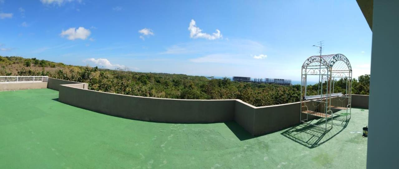 Brielle Guest House Jimbaran  Exterior photo